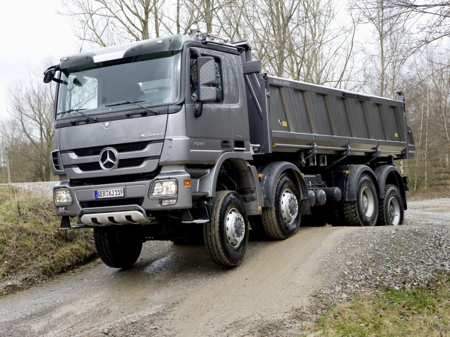  Mercedes-Benz Actros 4148 2009 года  (фото 9 из 25)